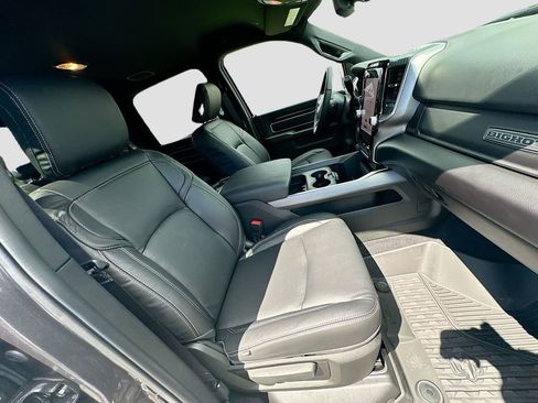 New 2025 RAM 2500 Big Horn AWD/4WD image 29
