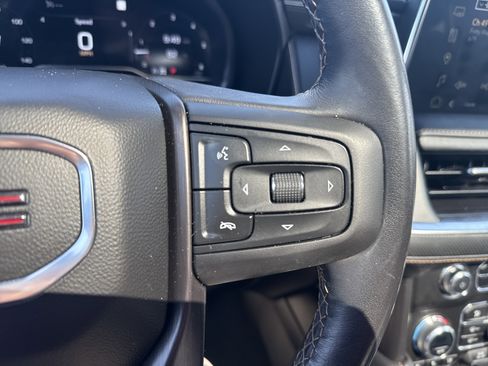Used 2023 GMC Yukon AT4 w/ AT4 Premium Package AWD/4WD image 22