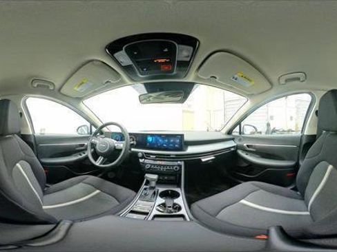 New 2025 Hyundai Sonata SE image 33