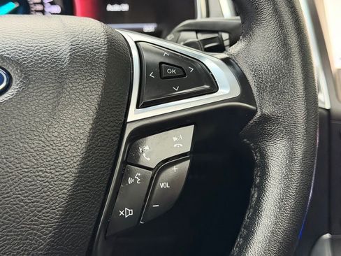 Used 2019 Ford Edge Titanium w/ Equipment Group 301A image 20