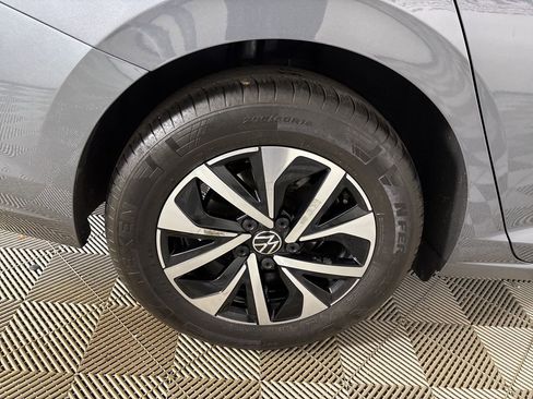 Used 2024 Volkswagen Jetta S image 28