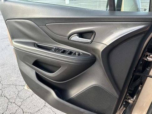 Used 2018 Buick Encore Preferred image 12
