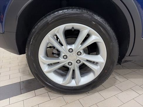 Used 2023 Buick Encore GX Preferred w/ Cold Weather Comfort Package AWD/4WD image 23