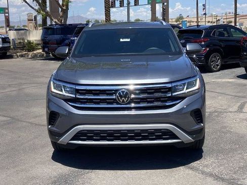 Used 2022 Volkswagen Atlas Cross Sport SE AWD/4WD image 3