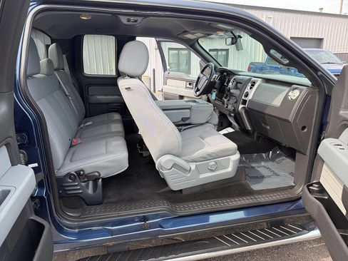 Used 2014 Ford F150 XLT w/ Equipment Group 302A Luxury AWD/4WD image 17