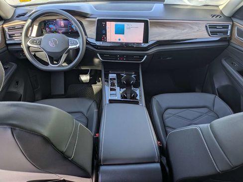 New 2026 Volkswagen Atlas SE AWD/4WD image 2
