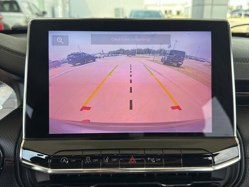 Used 2022 Jeep Compass Trailhawk image 28