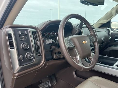 Used 2017 Chevrolet Silverado 1500 LTZ Z71 w/ LTZ Plus Package image 17
