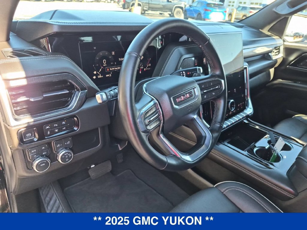 Used 2025 GMC Yukon Elevation AWD/4WD image 13