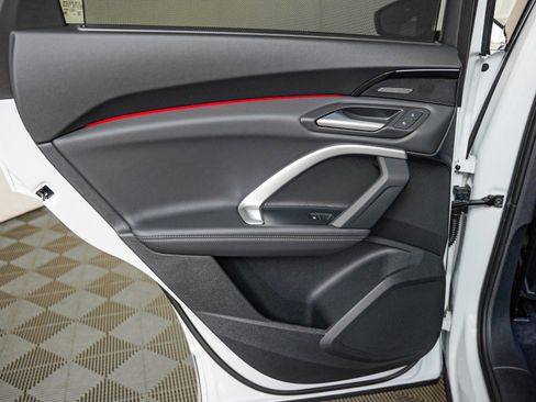 New 2025 Audi Q5 Premium Plus image 23