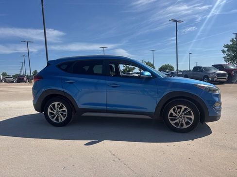 Used 2018 Hyundai Tucson SEL Plus w/ Cargo Package AWD/4WD image 3