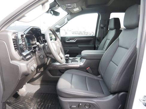 New 2026 Chevrolet Silverado 1500 LTZ w/ Technology Package AWD/4WD image 16