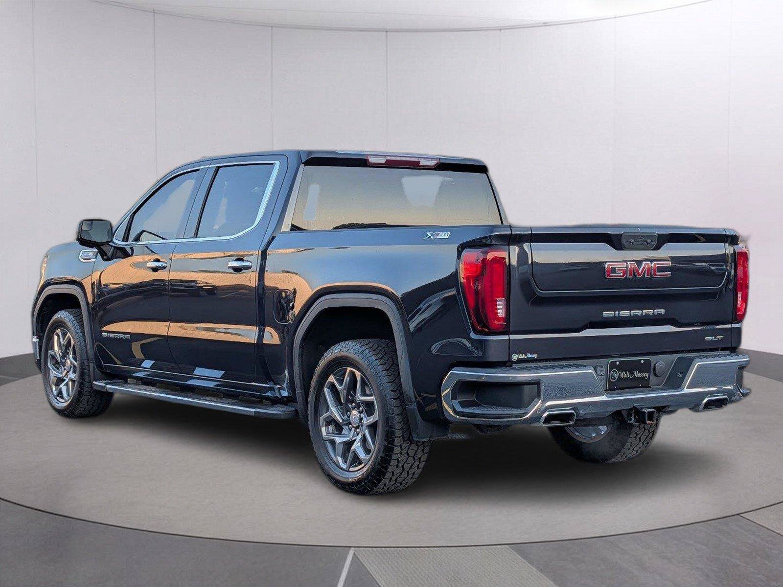 Certified 2023 GMC Sierra 1500 SLT w/ SLT Premium Package AWD/4WD image 3