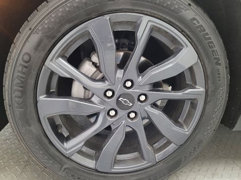 Used 2024 Chevrolet Equinox RS FWD image 31