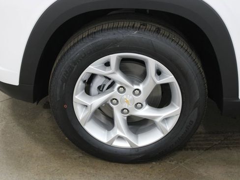 New 2026 Chevrolet Trax LS w/ LS Convenience Package image 43