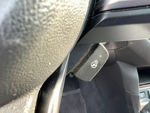 Certified 2023 Subaru Ascent Touring image 29