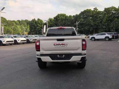 New 2026 GMC Canyon Denali AWD/4WD image 6