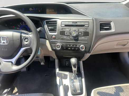 Used 2014 Honda Civic LX image 15