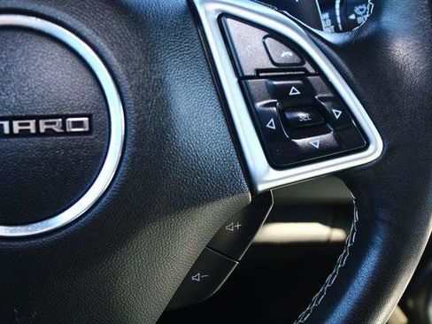 Used 2022 Chevrolet Camaro LT image 13