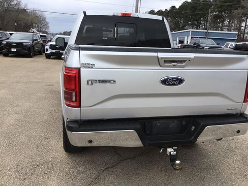 Used 2016 Ford F150 Lariat image 12