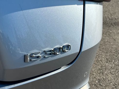 Used 2021 Lexus IS 300 w/ Comfort Package RWD image 21