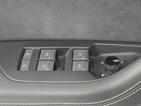 Used 2025 Audi A7 3.0T Prestige AWD/4WD image 23