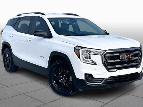 Used 2024 GMC Terrain AT4 w/ Infotainment Package II AWD/4WD image 4