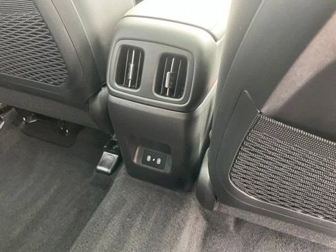 Used 2025 Hyundai Tucson Limited AWD/4WD image 13