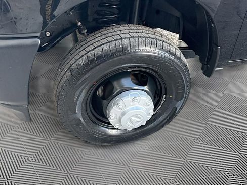 Used 2024 RAM 3500 Tradesman image 36