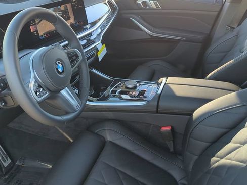 Used 2026 BMW X5 sDrive40i w/ M Sport Package RWD image 16
