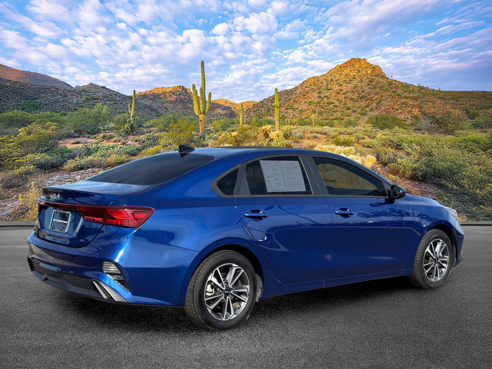Certified 2023 Kia Forte LXS FWD image 4
