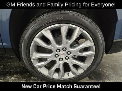 New 2026 GMC Acadia Denali w/ Super Cruise Package AWD/4WD image 11