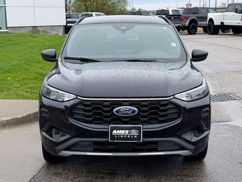 Certified 2025 Ford Escape ST-Line AWD/4WD image 8