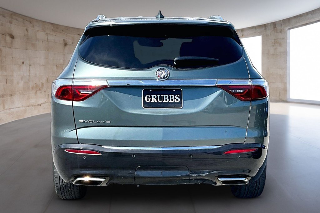 Used 2023 Buick Enclave Essence w/ Experience Buick Package FWD image 5