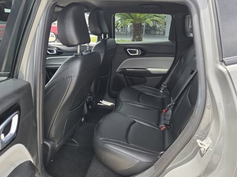 Used 2024 Jeep Compass Limited AWD/4WD image 13