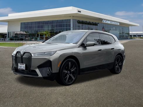 Certified 2023 BMW iX xDrive50 w/ Sport Package image 5