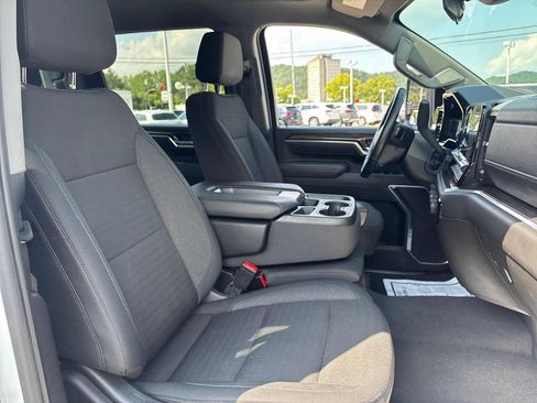 Used 2025 Chevrolet Silverado 2500 LT w/ Convenience Package AWD/4WD image 27
