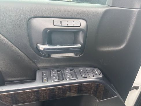 Used 2015 GMC Sierra 2500 Denali image 17
