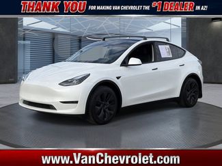 Used 2025 Tesla Model Y Long Range RWD video 1