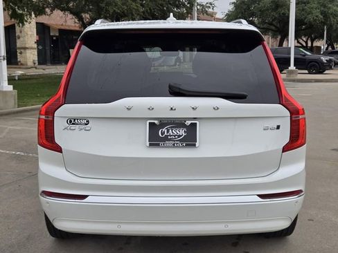 Used 2025 Volvo XC90 B6 Ultra AWD/4WD image 5