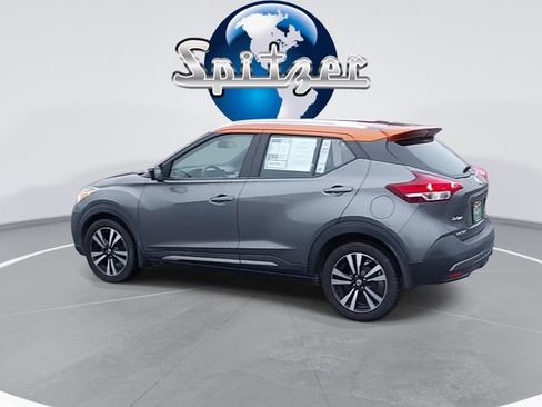Used 2019 Nissan Kicks SR w/ SR Premium Package image 7