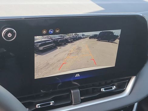New 2026 Chevrolet Equinox LT FWD image 28