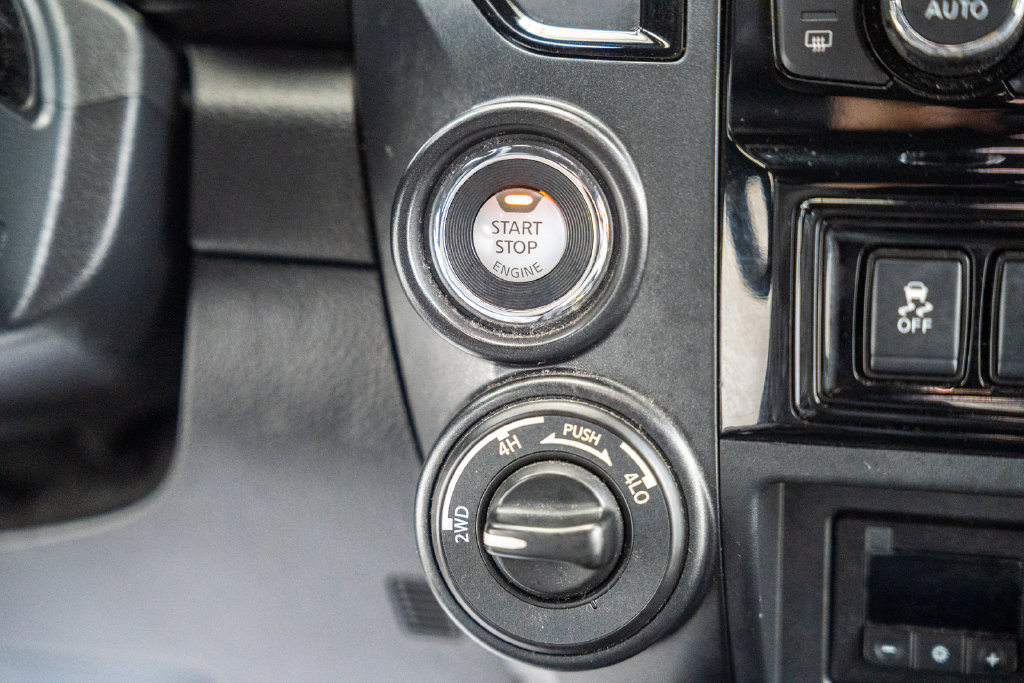 Used 2021 Nissan Titan PRO-4X w/ Pro-4x Utility Package AWD/4WD image 25