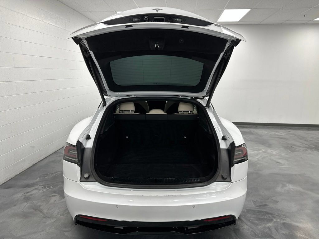Used 2023 Tesla Model S Standard Range AWD/4WD image 8