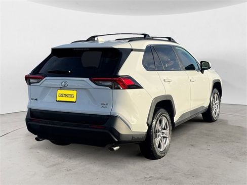 Used 2024 Toyota RAV4 XLE image 5