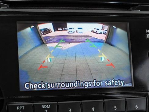 Used 2016 Nissan Rogue S AWD/4WD image 20