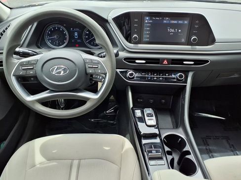 Used 2023 Hyundai Sonata SE FWD image 12