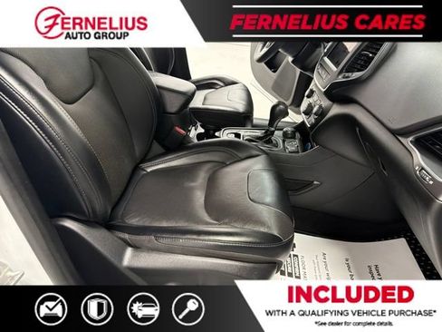 Used 2022 Jeep Cherokee Latitude Lux AWD/4WD image 30