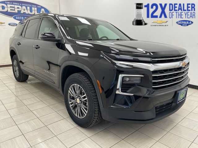 Certified 2026 Chevrolet Traverse LT AWD/4WD image 1