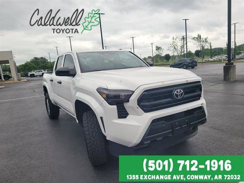 Used 2024 Toyota Tacoma SR image 3